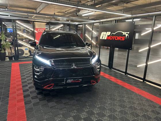 MITSUBISHI ECLIPSE CROSS 1.5 MIVEC TURBO GASOLINA HPE BLACK CVT